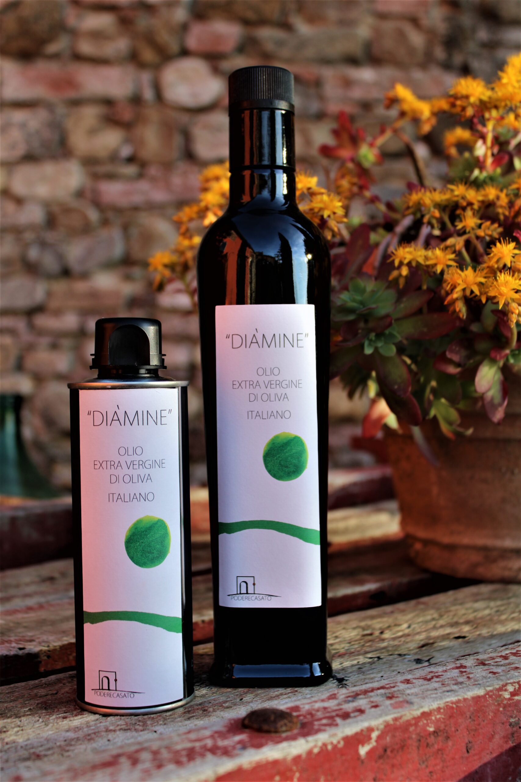 Bottiglie di olio extra vergine di oliva